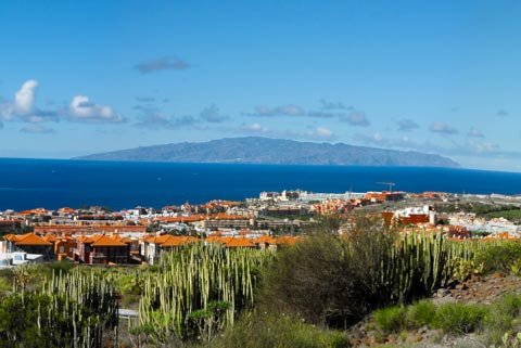 Urlaub auf den Kanaren - Urlaub auf den Kanarischen Inseln - Von Teneriffa sieht man die Insel Gomera