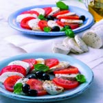 weiter zu - Caprese Rezept: Tomate, Mozzarella mit Basilikum