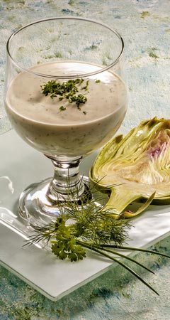 Zwischenmahlzeit - Kräuterjoghurt mit Artischocke