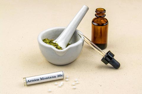 Arnica Globuli - Wirkung und Anwendung in der Homöopathie