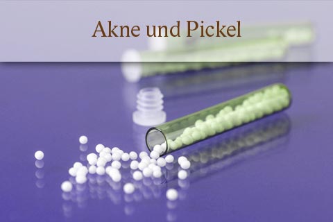 Homöopathie: Globuli bei Akne und Pickel