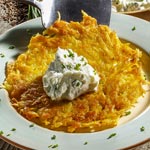 weiter zu - Kartoffelpuffer mit Kräuterquark