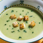 weiter zu - Leichte Kräutersuppe