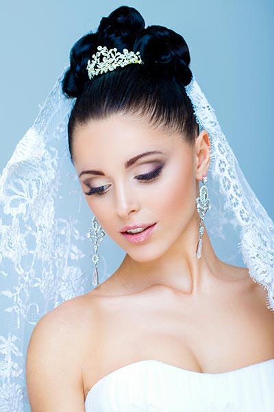 Haarschmuck für Braut und Hochzeit - Brautdiadem im Diamantlook