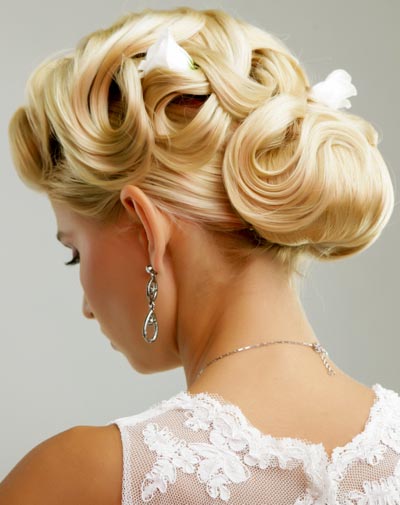 Flechtwerk mit Chignon-Knoten