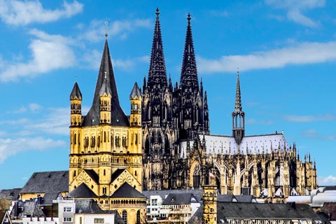 Sehenswertes in Köln – Sehenswürdigkeiten und Attraktionen in Köln: Kölner Dom und Kirche Gross St.Martin