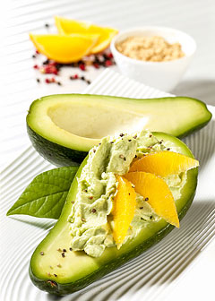 Detox-Diät - Kur 7. Tag: Abendessen - Gefüllte Avocado mit Orangenfilets