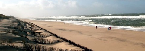 Die Insel Sylt: List - Die feinkörnigen langen Sandstrände inmitten der urwüchsigen Dünenlandschaft bieten beste Voraussetzungen für mehr als nur ein Sonnenbad und eine Abkühlung im Meer.