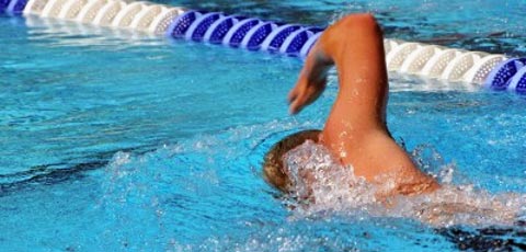 Fitness-Tipp: Gesund und fit durch Schwimmen