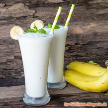 Cremiger Eiweißshake Banane-Vanille