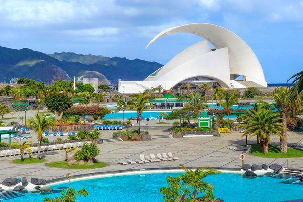 Auditorio de Tenerife (Kongress- und Konzerthalle) in Santa Cruz