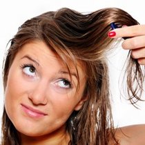 Silikon in Shampoos und Haarpflege