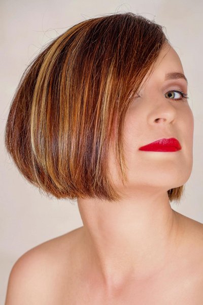 Bob Frisuren kurz und mittellang: A-Line Bob mit kurzem Nacken