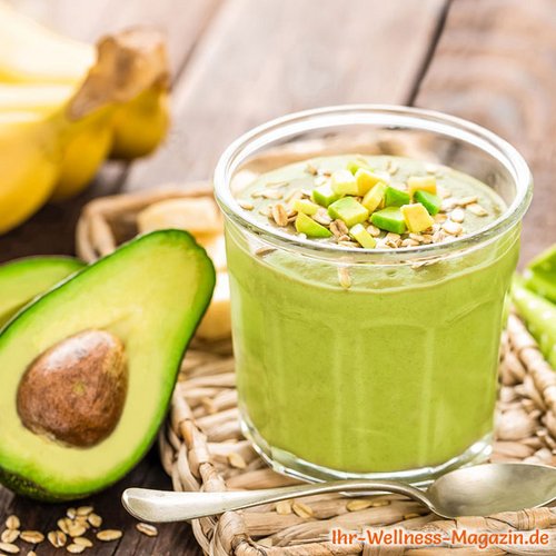 Cremiger Avocado-Eiweißshake 