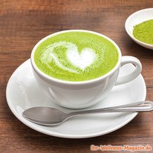 Matcha Latte mit Kokosmilch