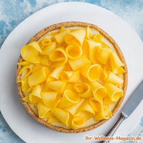 Low Carb Kokos-Quarkkuchen mit Mango