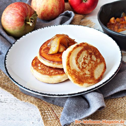 Quark-Protein-Pancakes mit Apfelkompott