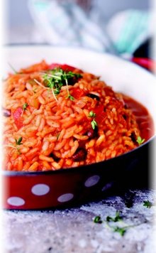 Vegane Rezepte: Soja-Reis-Pfanne »Ungarische Art«