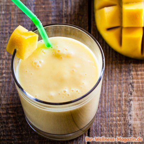 Cremiger Mango-Eiweißshake