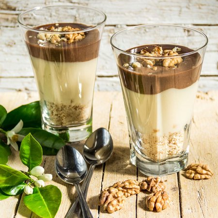 Cremiger Low Carb Schoko-Nuss-Pudding