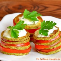 Tomaten-Zucchini-Türmchen