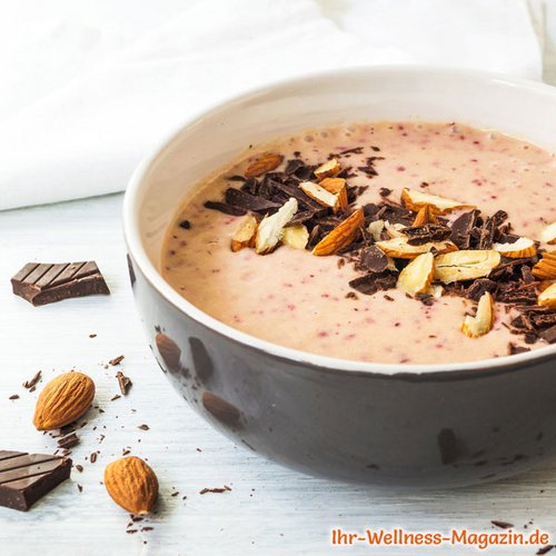 Low Carb Himbeer-Schoko-Mandel-Smoothie-Bowl