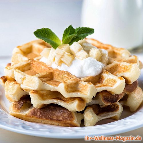 Protein-Hüttenkäse-Waffeln mit Apfel - Low-Carb-Eiweiß-Waffel-Rezept