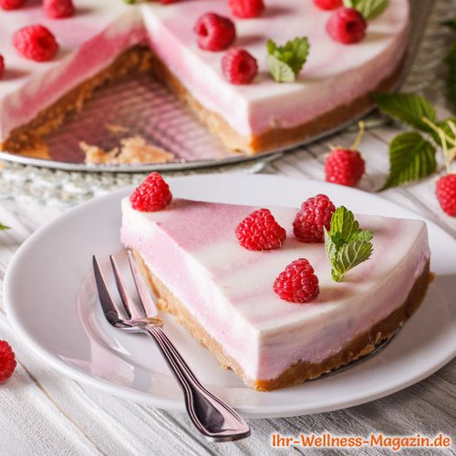 Leichter Low Carb Himbeer-Quark-Kuchen