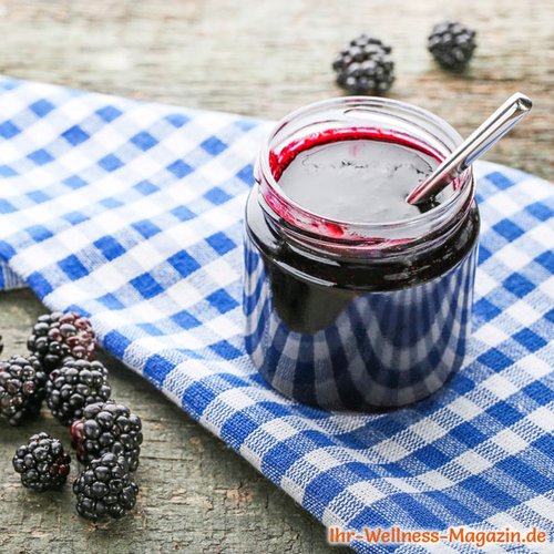 Low Carb Brombeer-Fruchtaufstrich