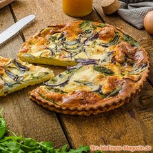 Quiche mit Spinat und Zwiebeln