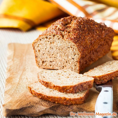 Eiweißbrot mit Haferkleie und Quark