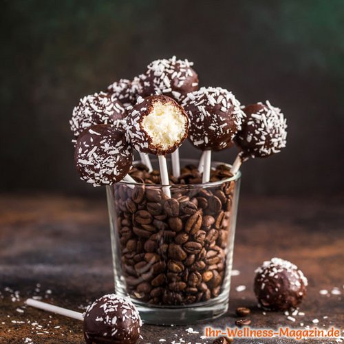 Low Carb Schoko-Kokos-Cake-Pops