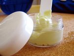 Handcreme selber machen - Schritt 8: Abfüllen und fertig!