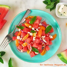 Melonensalat mit Feta und Tomaten - gesundes Low-Carb-Rezept