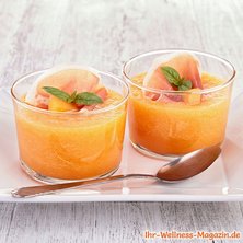 Kalte Melonensuppe mit Schinken