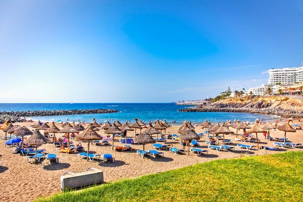 Playa de Bobo – kleiner feiner Naturstrand mit „Höhenerlebnis“