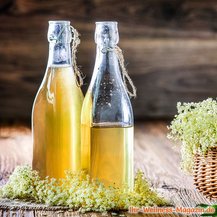 Holunderblütensirup