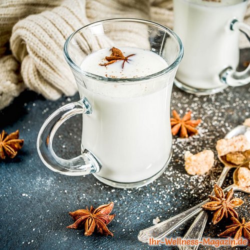 Heiße Anismilch - alkoholfreies Rezept zum Selbermachen