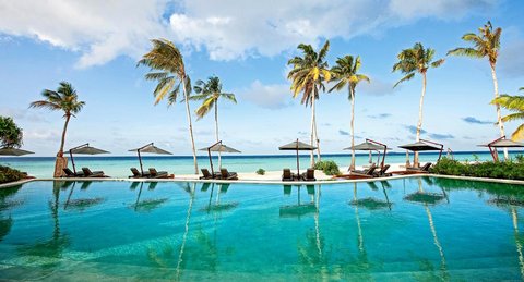 Malediven Insel Halaveli im Nord Ari Atoll: Malediven Urlaub mit Sonne, Strand und Meer