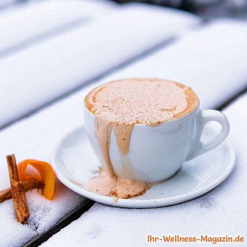 Zimtkaffee mit Orangenlikör