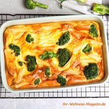Low-Carb-Pasta-Auflauf mit Quark und Brokkoli