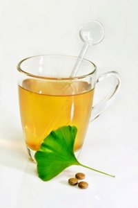 Ginkgo - Wirkung und Anwendung als Tee oder Dragees