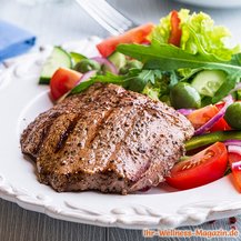 Rindersteak mit Salat