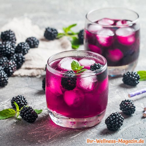 Brombeer-Limonade ohne Zucker