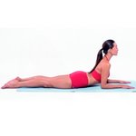 Übungen für Bauchmuskeln für zuhause - Stretching Übung für einen straffen Bauch