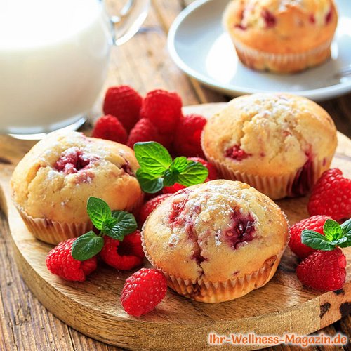 Low Carb Himbeer-Joghurt-Muffins