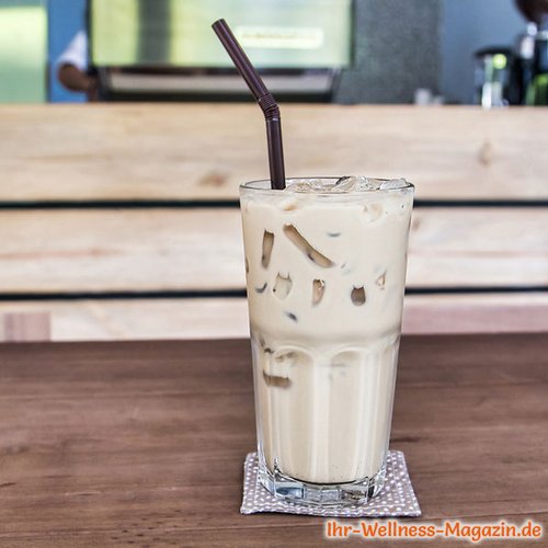 Iced Vanilla Latte