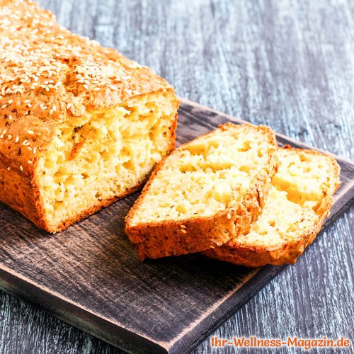 Low Carb Zwiebel-Käse-Brot