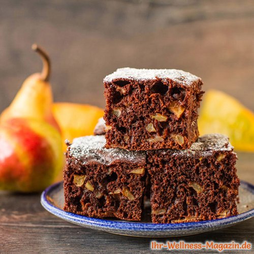 Saftiger Low Carb Schoko-Birnen-Kuchen