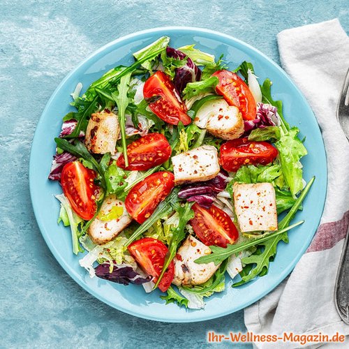 Gemischter Salat mit Hähnchenbrust